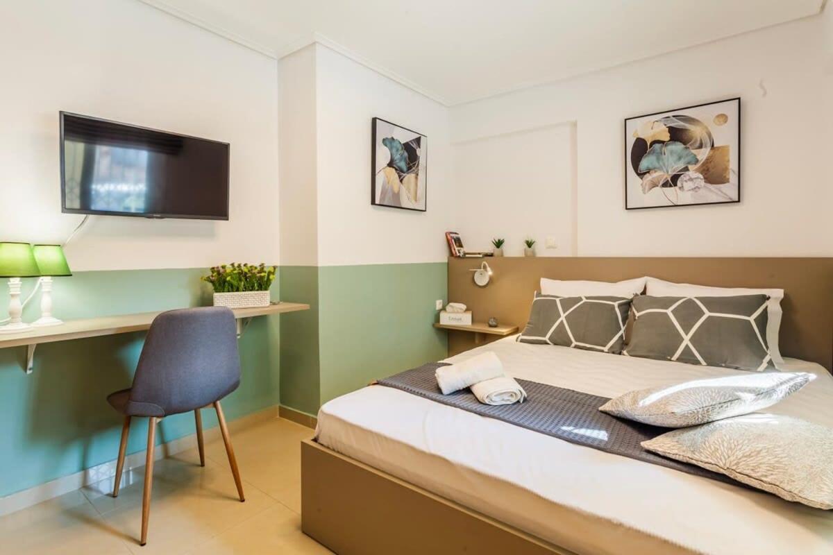 Kalamata Lime Studio - Cozy Gem With Private Parking Dış mekan fotoğraf