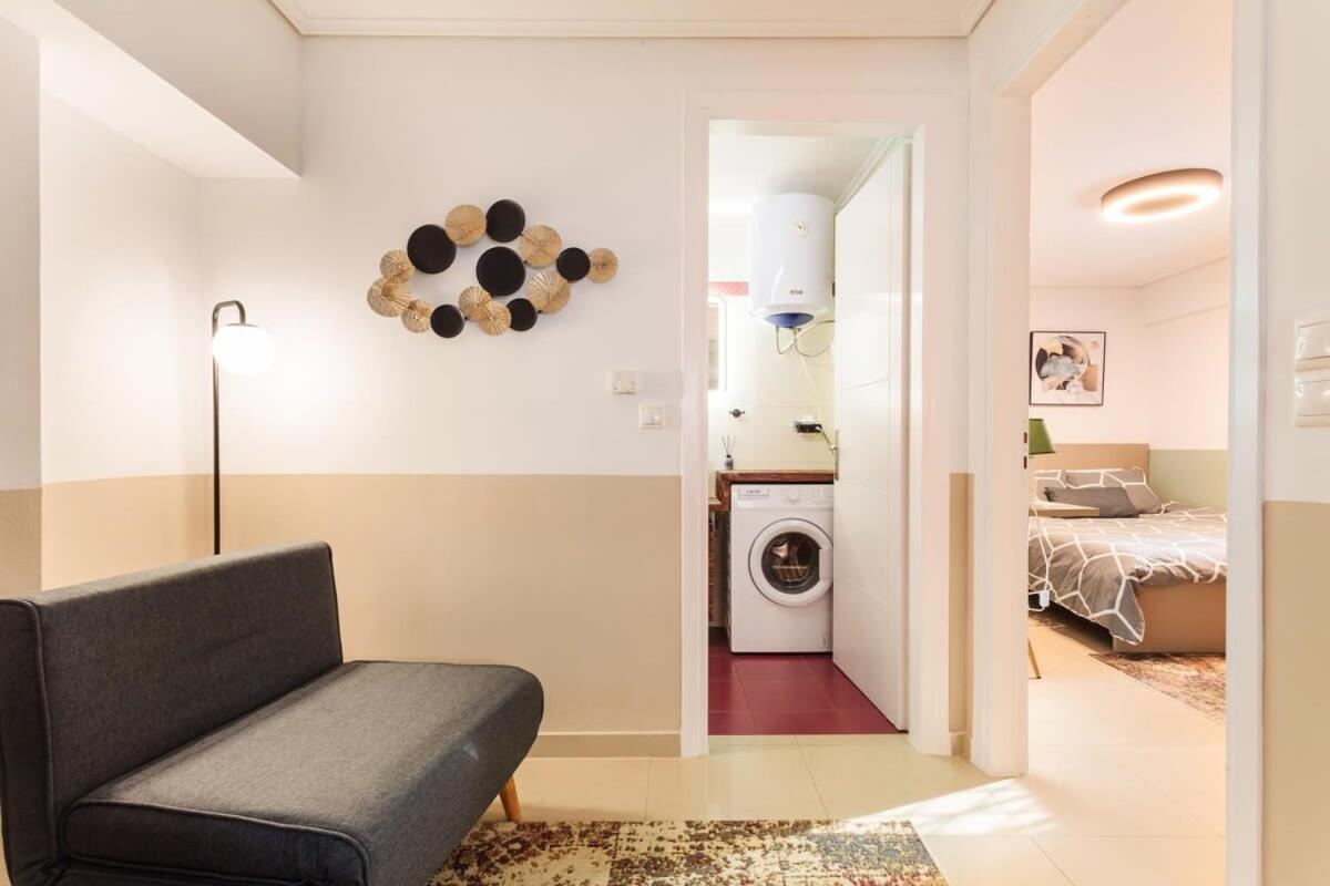 Kalamata Lime Studio - Cozy Gem With Private Parking Dış mekan fotoğraf