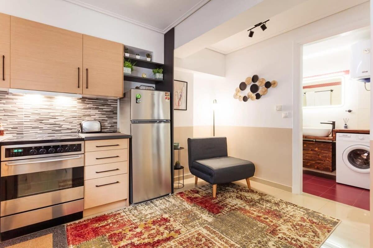 Kalamata Lime Studio - Cozy Gem With Private Parking Dış mekan fotoğraf